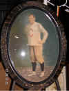 VitroCornellFBPlayerPhoto.jpg (503988 bytes)